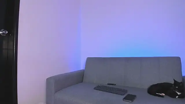 miah storm online show from 01-12-26, 02:18