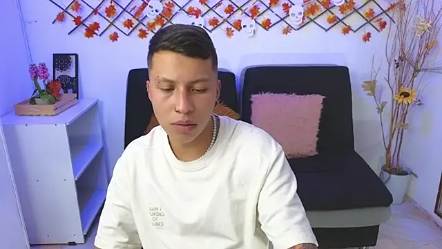 Martin West online show from 10-27-25, 11:27