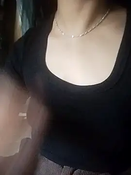 Emili68 online show from 10-27-25, 11:33