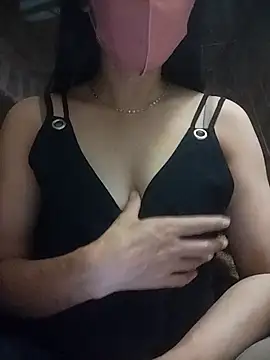 Emili68 online show from 10-29-25, 12:26