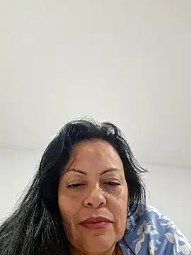 Snapshot of viviana-sexi chatting on 06-04-26, 08:30 viviana-sexi online show from 06-04-26, 08:30