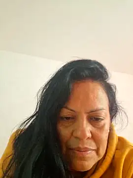 Snapshot of viviana-sexi chatting on 06-08-26, 04:07 viviana-sexi online show from 06-08-26, 04:07