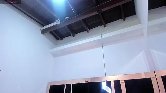 mirandaduboiss online show from 02-25-26, 05:13