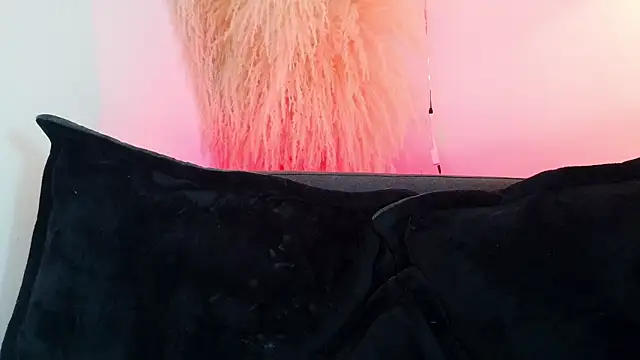 mia roux1 online show from 04-02-26, 07:42