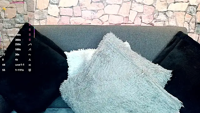 mia roux1 online show from 11-01-25, 05:07