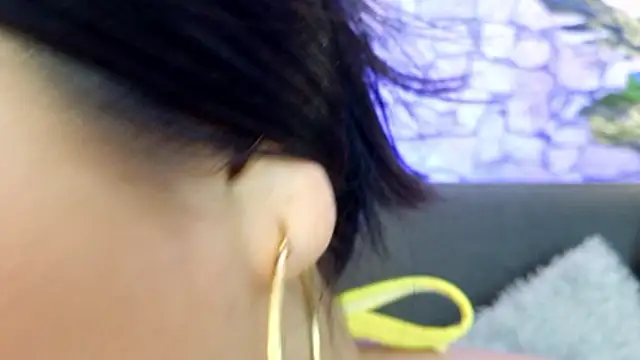 mia roux1 online show from 11-30-25, 04:52