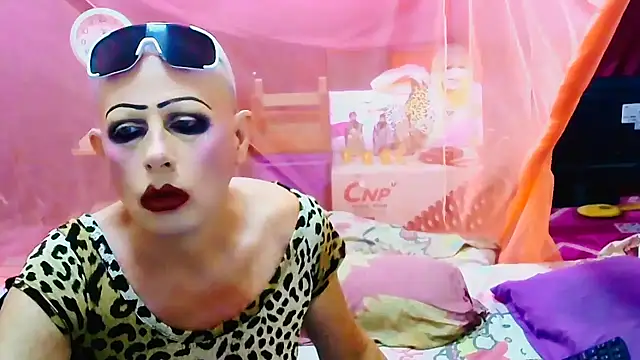 Snapshot of horni4luv chatting on 07-08-26, 11:27 horni4luv online show from 07-08-26, 11:27