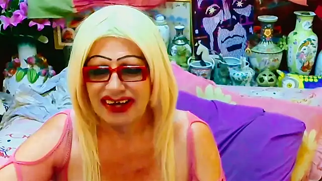 horni4luv online show from 10-21-25, 04:45