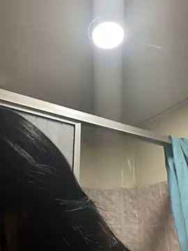 Snapshot of Chuchii05 chatting on 11-04-25, 09:18 Chuchii05 online show from 11-04-25, 09:18