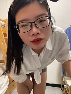 Snapshot of Nlen_baby chatting on 11-27-25, 02:28 Nlen baby online show from 11-27-25, 02:28