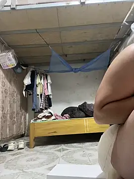 love-xx online show from 12-18-25, 11:47