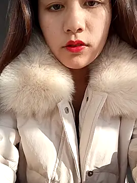 love-xx online show from 11-19-25, 01:05