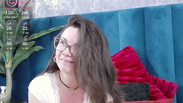 Snapshot of Roxie_Anne chatting on 07-10-26, 05:57 Roxie Anne online show from 07-10-26, 05:57