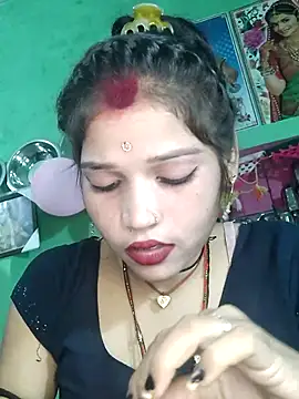Snapshot of Bhumika_Love chatting on 10-22-25, 12:04 Bhumika Love online show from 10-22-25, 12:04