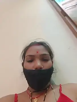 Snapshot of Bhumika_Love chatting on 06-17-26, 10:47 Bhumika Love online show from 06-17-26, 10:47