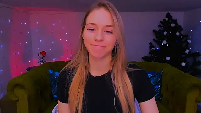 sassy cutie online show from 01-14-26, 01:04