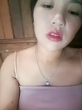 -Lanaa- online show from 10-26-25, 09:20