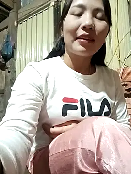 -Lanaa- online show from 11-20-25, 06:25