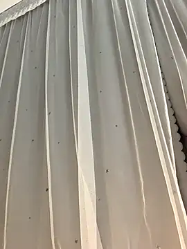 helo-kitty online show from 10-30-25, 08:39