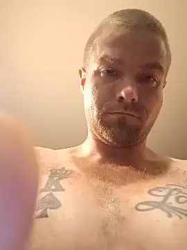 DadDDick925 online show from 10-27-25, 02:29