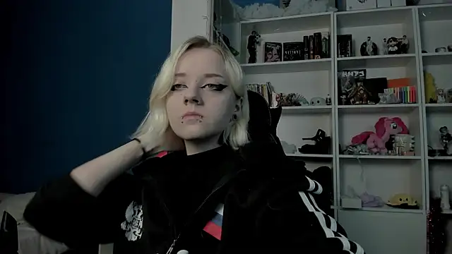 Holy Mistress S online show from 01-06-26, 09:35