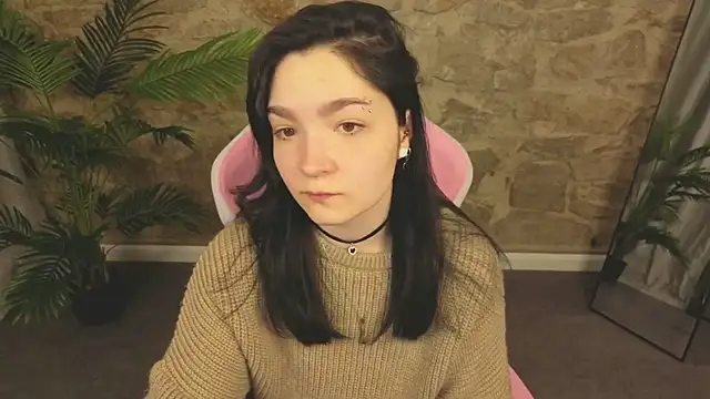 Linda Sweetiest online show from 12-23-25, 01:27