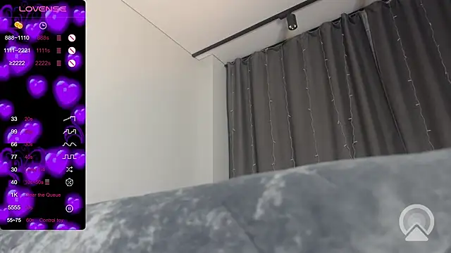 Snapshot of majestic_madam chatting on 02-07-26, 01:24 majestic madam online show from 02-07-26, 01:24