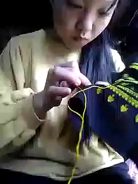 Quynhsumon online show from 11-03-25, 03:12