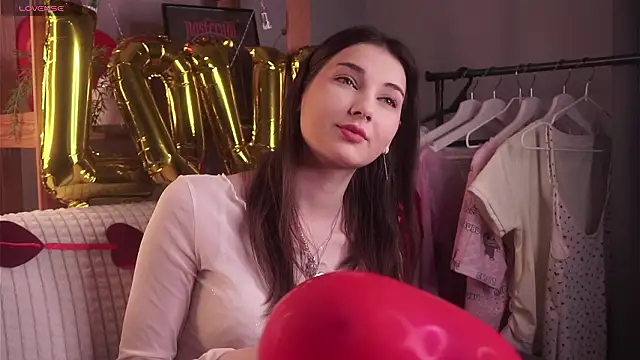 KateCahee online show from 02-16-26, 01:37