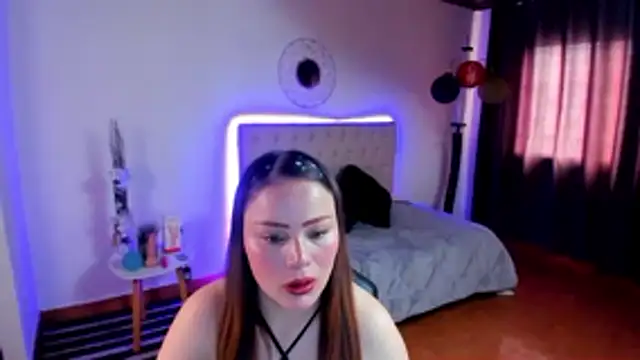  crystal12 online show from 12-22-25, 04:07