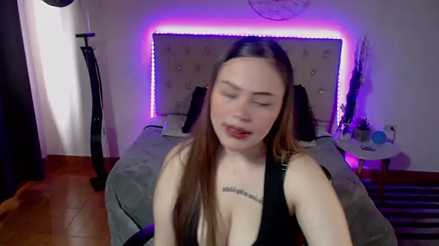  crystal12 online show from 11-15-25, 02:21