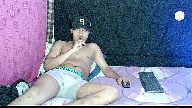 ReferredArtwork online show from 11-19-25, 07:58