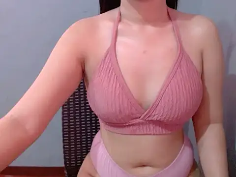 Snapshot of Skinny_Jean18xxx chatting on 07-09-26, 12:00 Skinny Jean18xxx online show from 07-09-26, 12:00