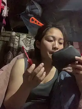 Lara-11 online show from 12-16-25, 02:21