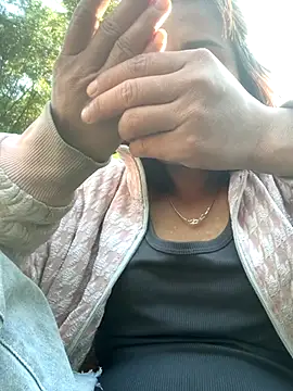 Lara-11 online show from 11-27-25, 08:04