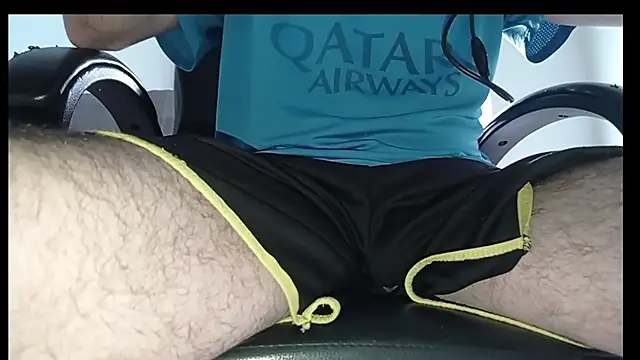 zomboy9800 online show from 12-04-25, 06:07