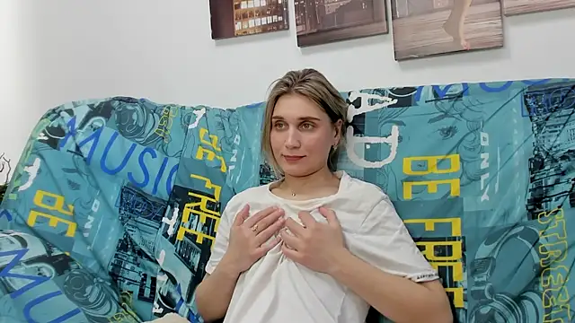 Snapshot of Tenderly_Sophie chatting on 02-20-26, 06:26 Tenderly Sophie online show from 02-20-26, 06:26