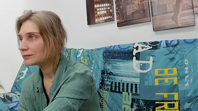 Snapshot of Tenderly_Sophie chatting on 02-10-26, 08:13 Tenderly Sophie online show from 02-10-26, 08:13