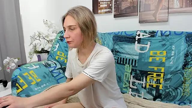 Tenderly Sophie online show from 05-29-26, 08:20
