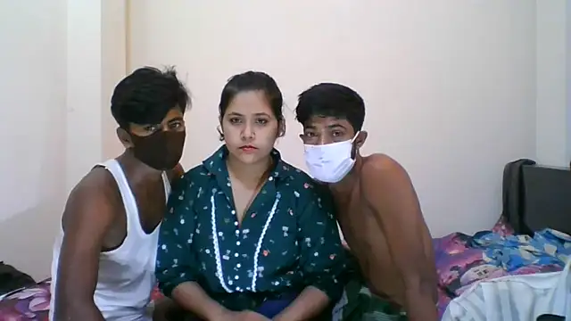 CoupleShow 432 online show from 07-12-26, 11:11