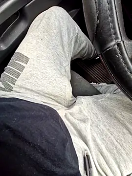 Snapshot of Djemi_7 chatting on 02-25-26, 09:20 Djemi 7 online show from 02-25-26, 09:20