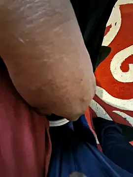 Snapshot of Djemi_7 chatting on 03-03-26, 12:45 Djemi 7 online show from 03-03-26, 12:45