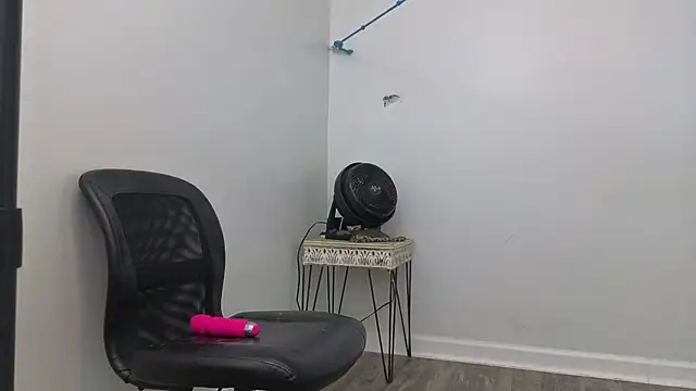 daddysprincess731 online show from 02-10-26, 03:38