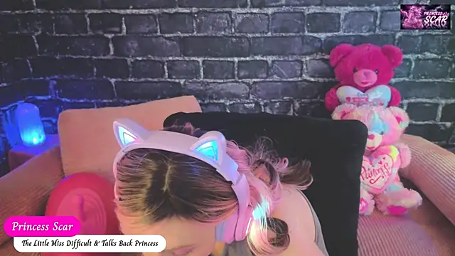 Snapshot of daddysprincess731 chatting on 07-06-26, 12:28 daddysprincess731 online show from 07-06-26, 12:28