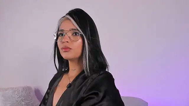 Sophie Duarte online show from 06-12-26, 11:57