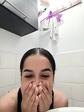 BabyCaramel18 online show from 10-30-25, 11:23