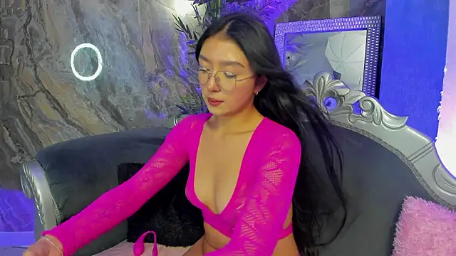 Snapshot of sydney_miller_ chatting on 02-05-26, 11:33 sydney miller online show from 02-05-26, 11:33