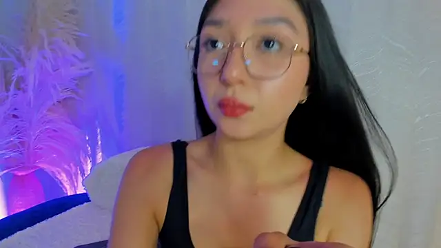 Snapshot of sydney_miller_ chatting on 06-16-26, 12:10 sydney miller online show from 06-16-26, 12:10