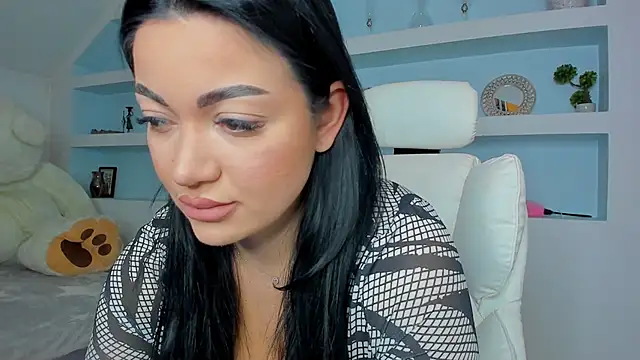 juliexxx online show from 11-17-25, 05:17