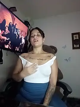 tattyHot95 online show from 05-15-26, 07:23